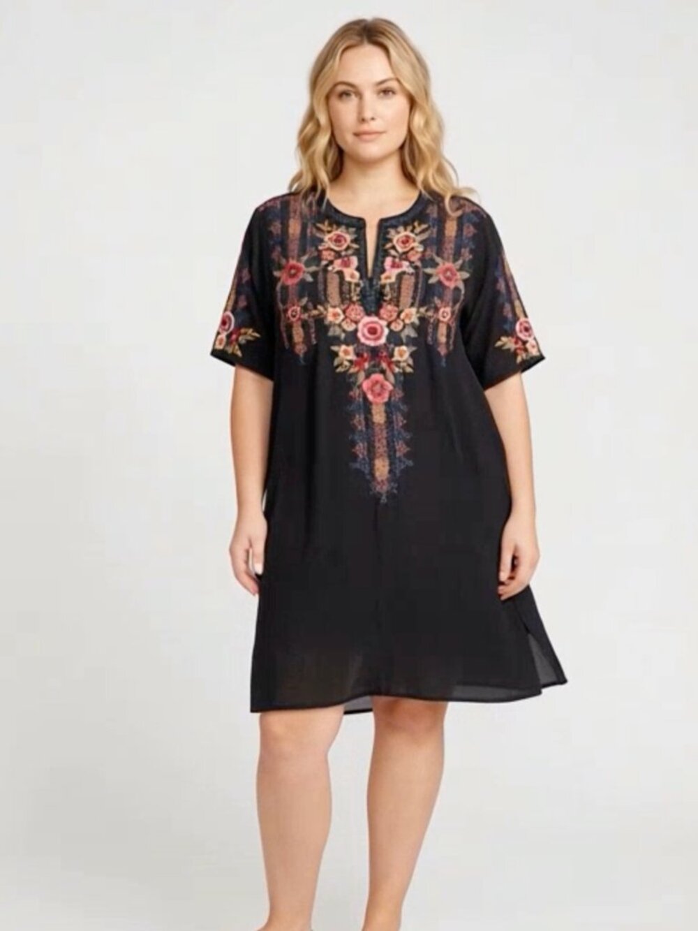 Johnny Was Workshop Black Floral Embroidered Boho Tunic Top Size M